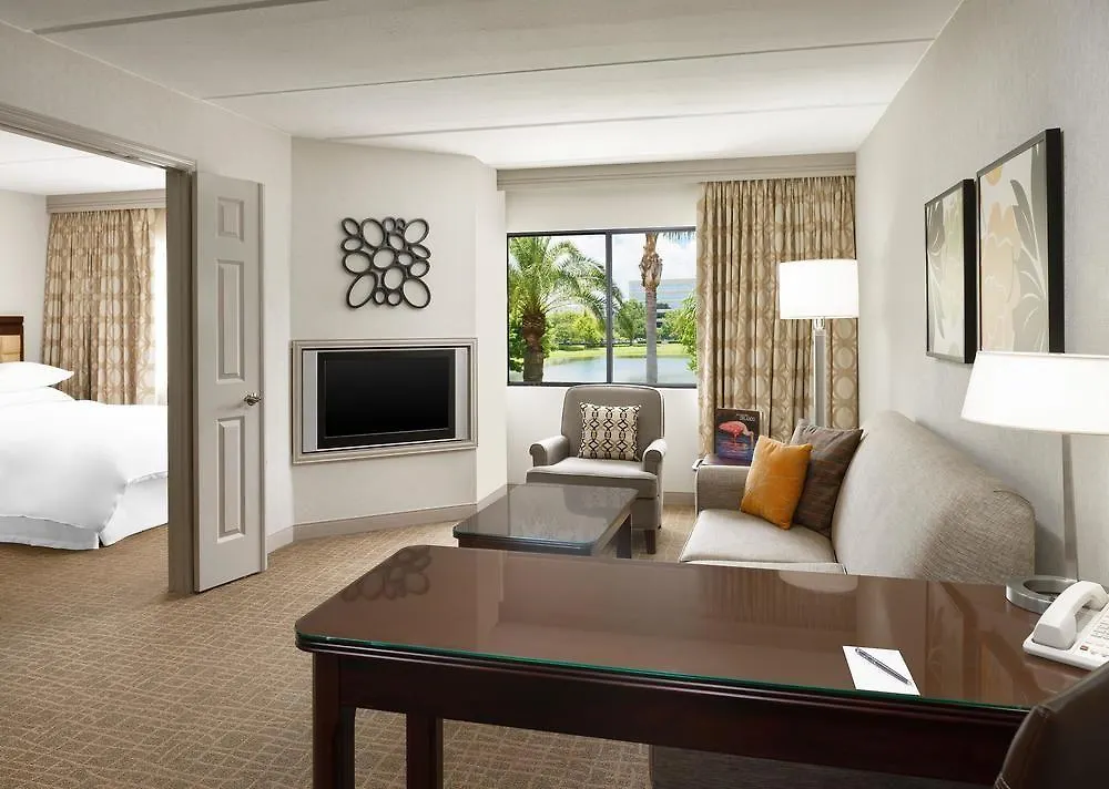 Sheraton Suites Orlando Airport Hotel